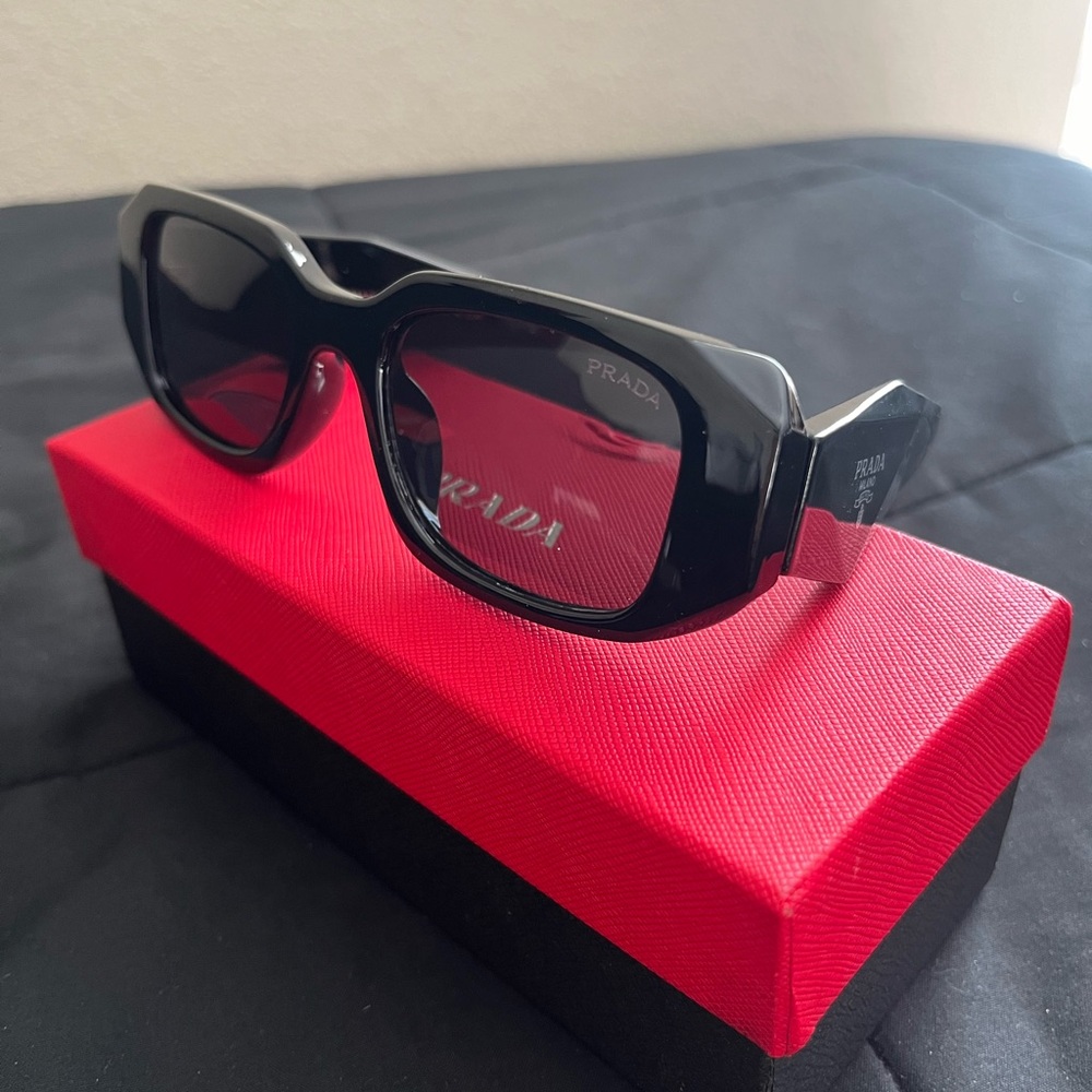 Prada Unisex Black Sunglasses with Red case & box